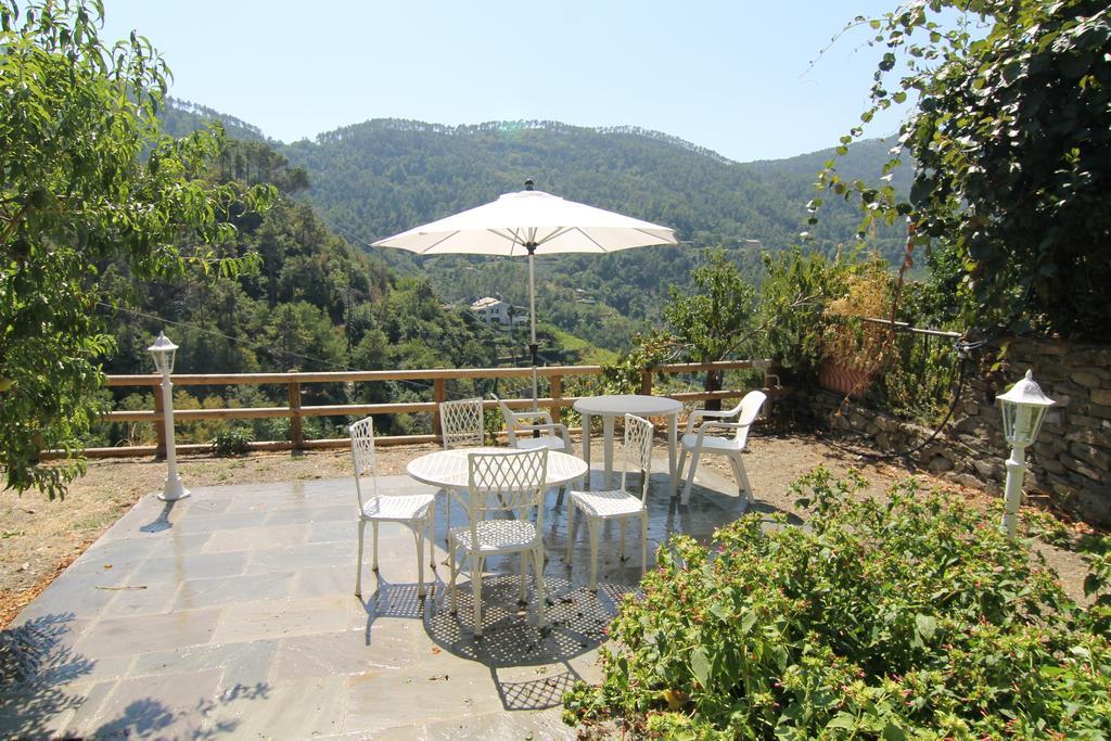 5 Lands Yellow Cottage Levanto Exterior foto